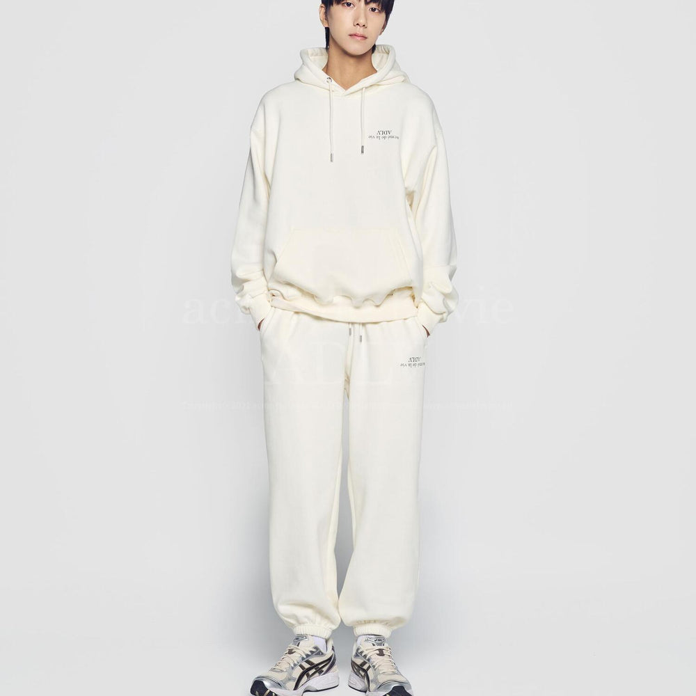 
                  
                    ADLV UPSIDE DOWN LOGO NAPPING ZURRY HOODIE IVORY
                  
                