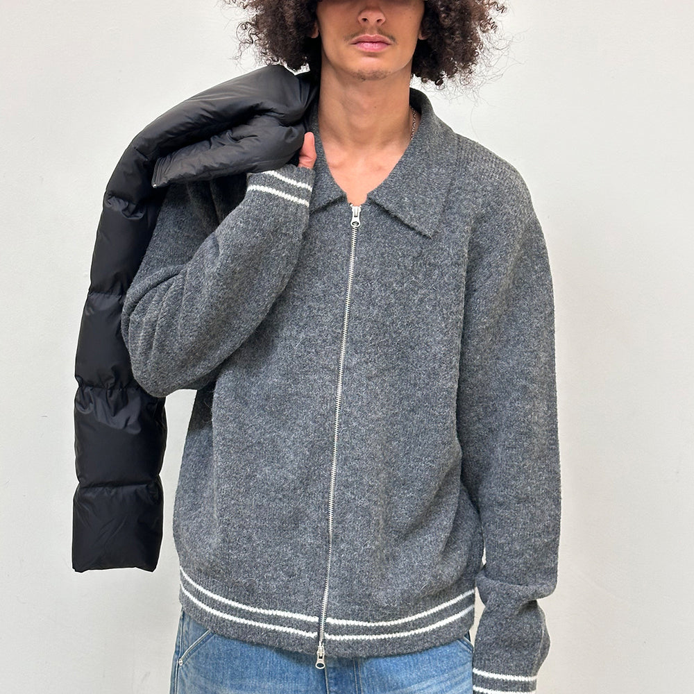 
                  
                    MATIN KIM PUNCHING POINT LOGO KNIT CARDIGAN FOR MEN IN GREY
                  
                