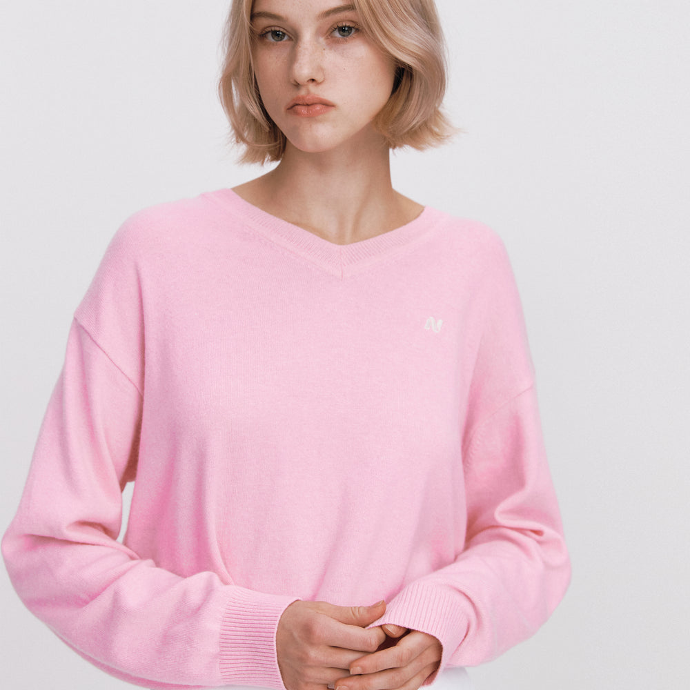 
                  
                    NOIRNINE UNISEX N V-Neck Knit PINK
                  
                