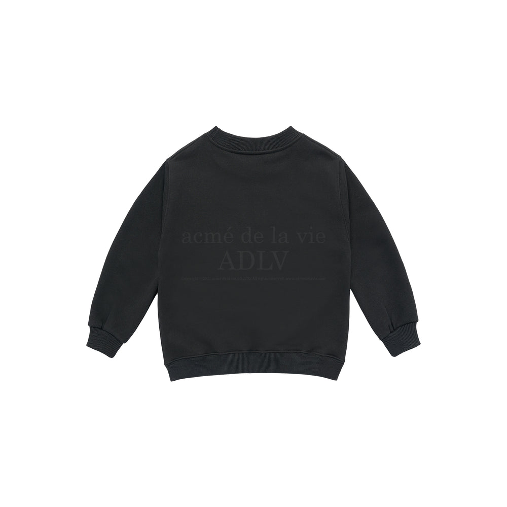 
                      
                        KIDS BASIC LOGO SWEATSHIRT
                      
                    