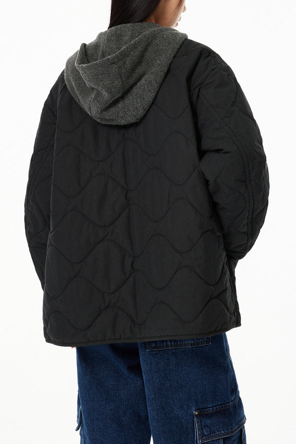 
                  
                    STUDIO TOMBOY Detachable Hood Quilted Jumper
                  
                