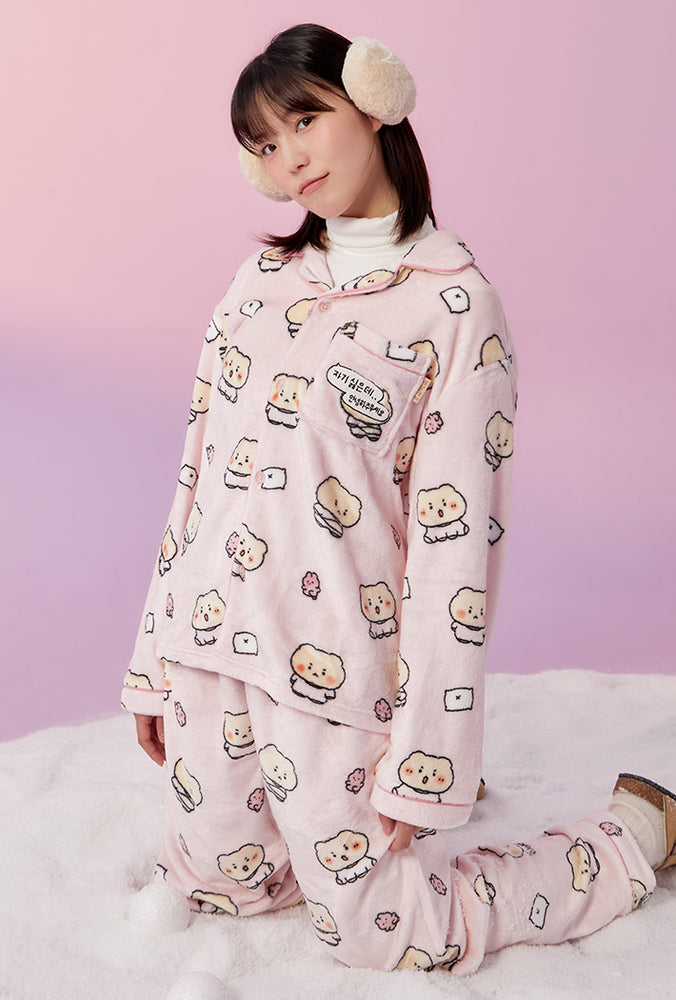 
                  
                    SPAO x Yurang Broken Bear Sleeping Pajamas LIGHT PINK
                  
                