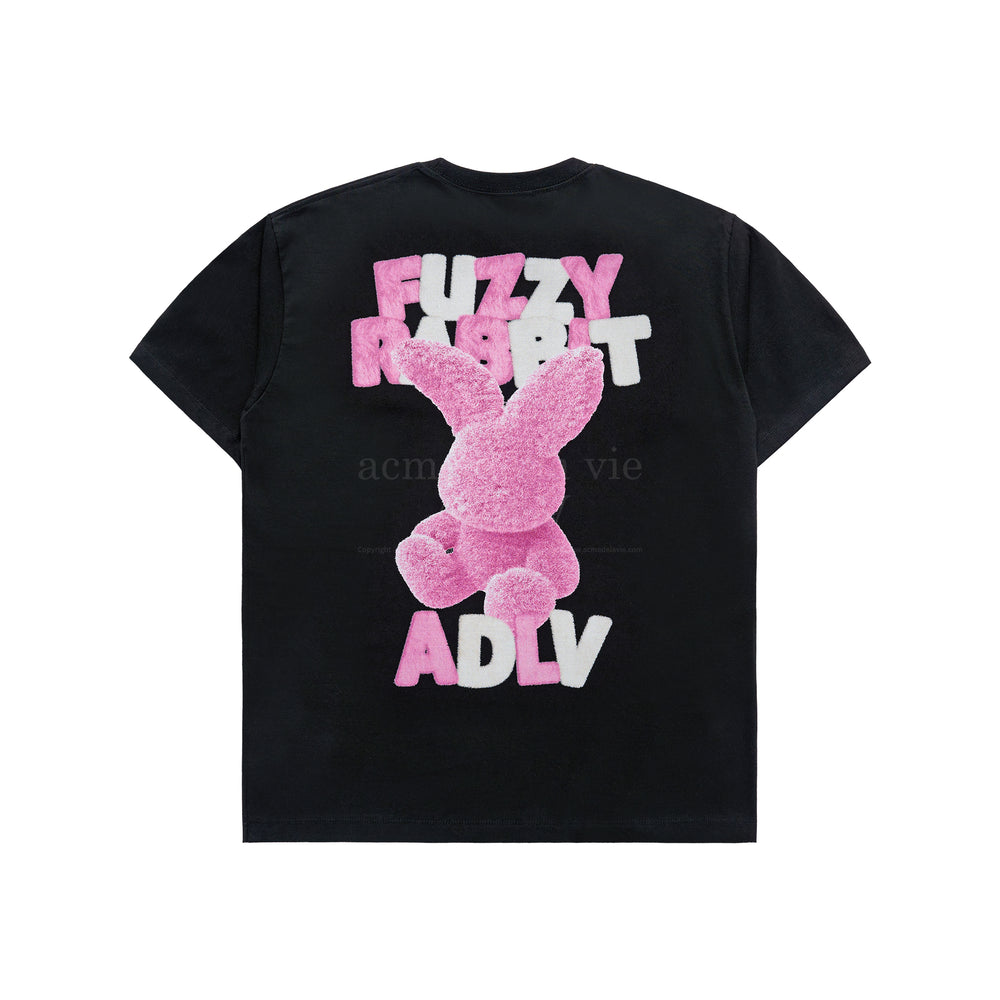 ADLV FUZZY FONT RABBIT SHORT SLEEVE T-SHIRT BLACK