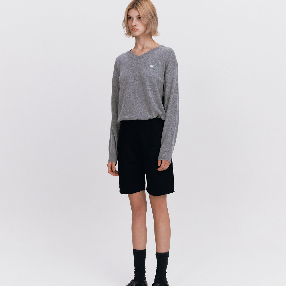 
                  
                    NOIRNINE UNISEX N V-Neck Knit GREY
                  
                