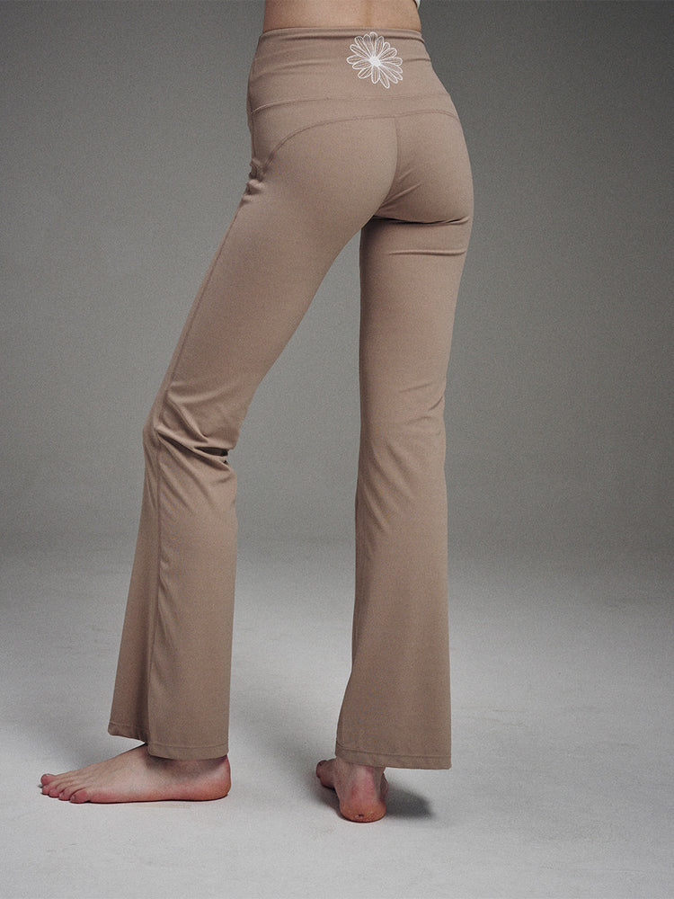 MARDI ACTIF BEURRE ULTIMATE COMFORT bootcut leggings theflower_BEIGE IVORY