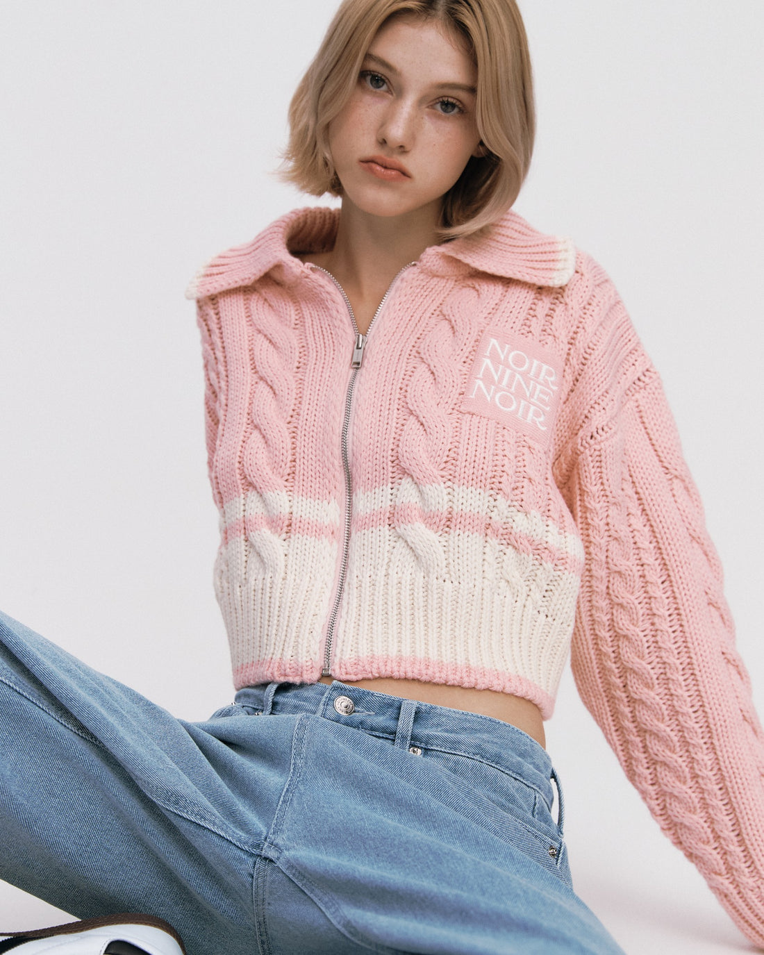 NOIRNINE Logo Cable Knit Zip-Up PINK