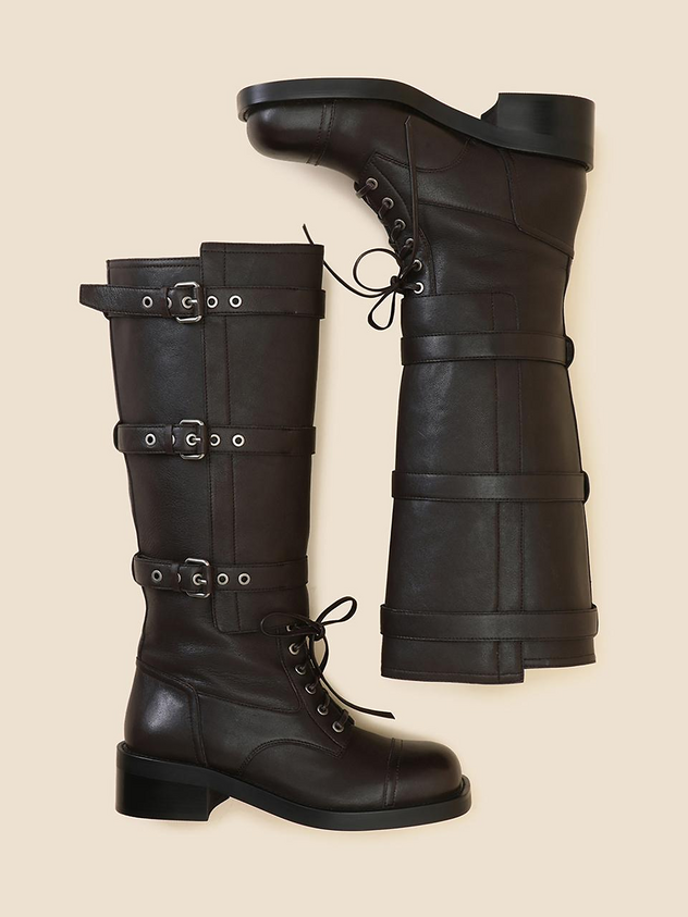 
                  
                    SCB Cocky long boots (brown)
                  
                