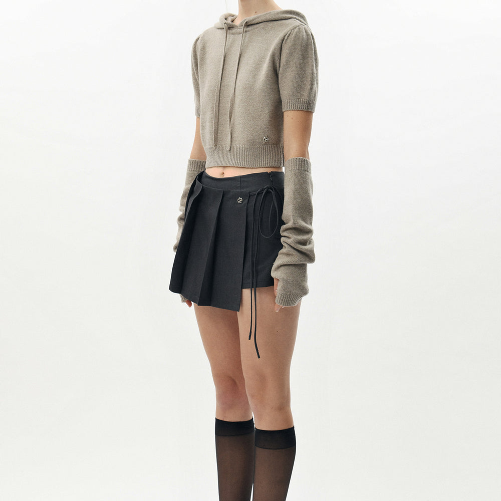 
                      
                        PAIN OR PLEASURE AMY HOODIE KNIT BEIGE
                      
                    