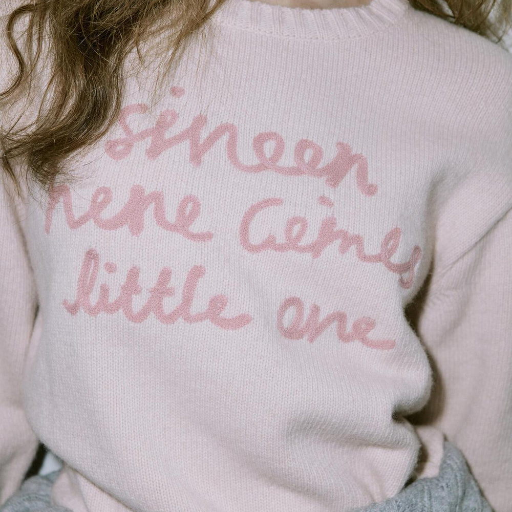 
                  
                    Sinoon Lettering Pullover Knit (Light Pink)
                  
                