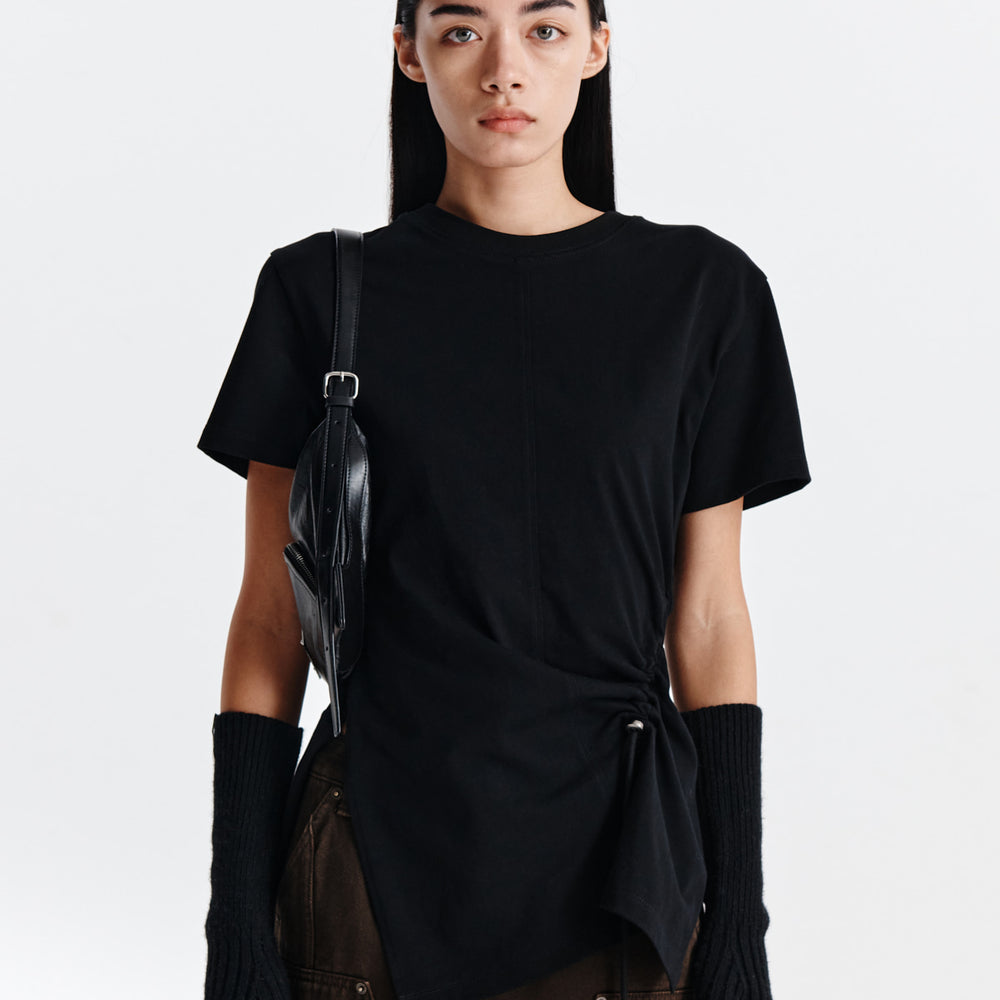 
                  
                    MATIN KIM STRING SLIT DETAIL TOP IN BLACK
                  
                