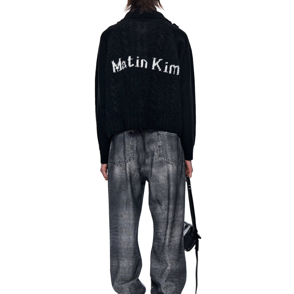 
                  
                    MATIN KIM SPELL POINT CABLE KNIT ZIP UP
                  
                