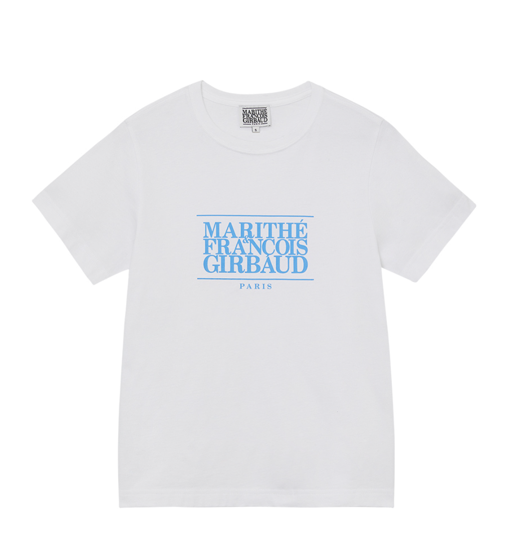 【IN STOCK】MARITHÉ W CLASSIC LOGO TEE WHITE/SKY BLUE