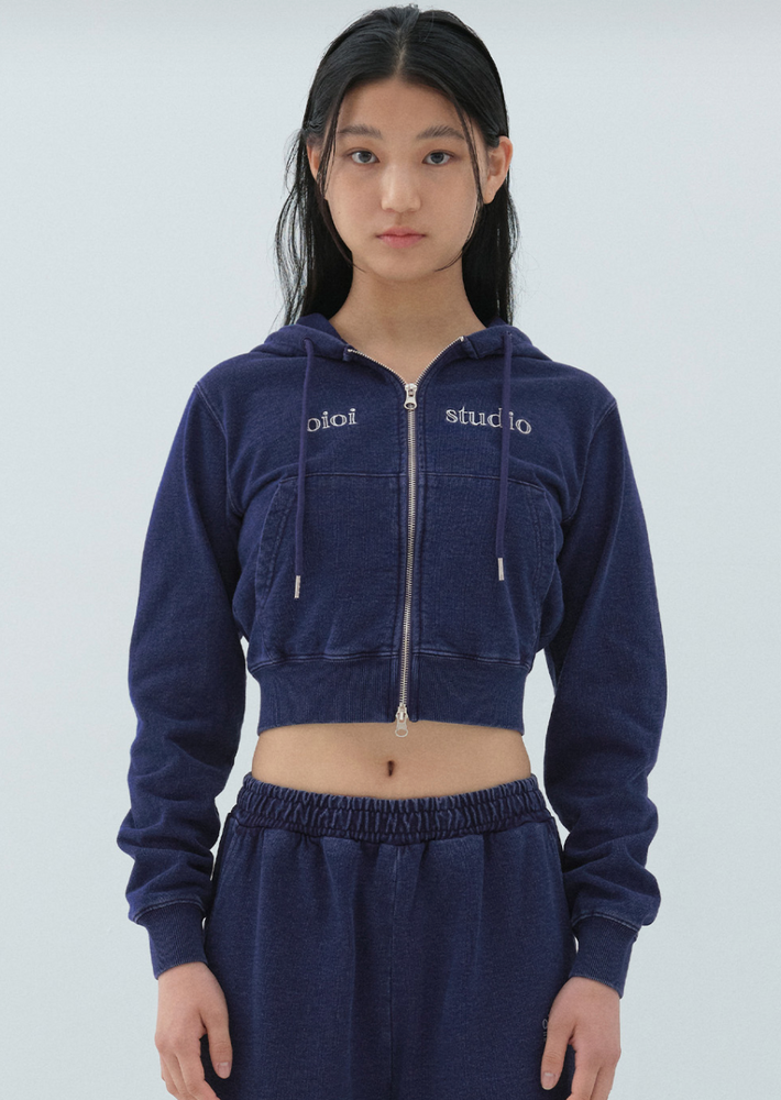 O!Oi LAYERED LOGO CROP HOOD ZIPUP DEEP BLUE