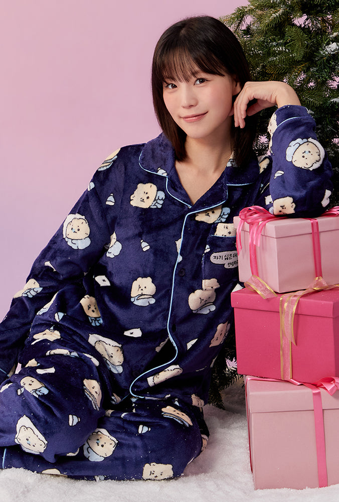 
                  
                    SPAO x Yurang Broken Bear Sleeping Pajamas NAVY
                  
                