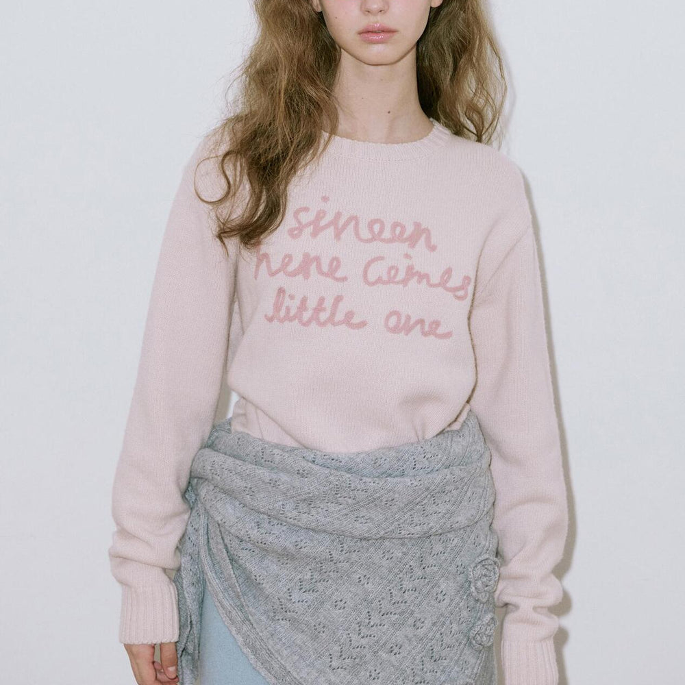 
                  
                    Sinoon Lettering Pullover Knit (Light Pink)
                  
                