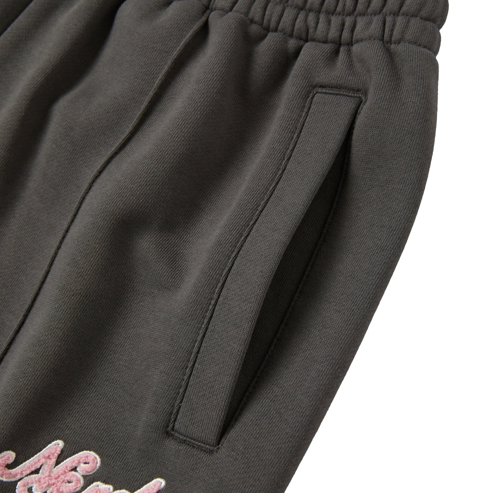 
                      
                        NERDY Culsive Logo Jogger Pants Charcoal
                      
                    