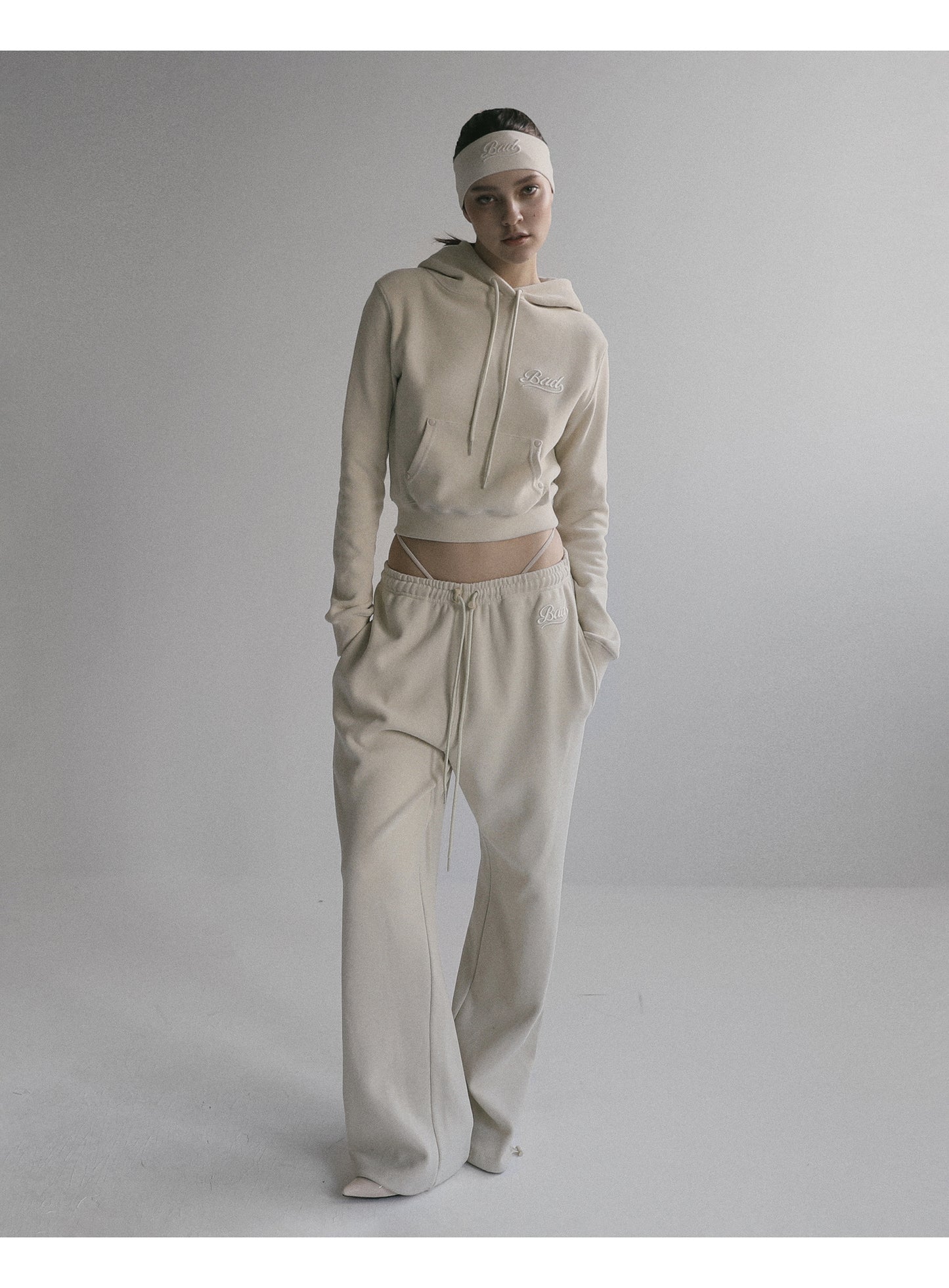 BAD BLOOD Beyond Soft Jogger - Cream