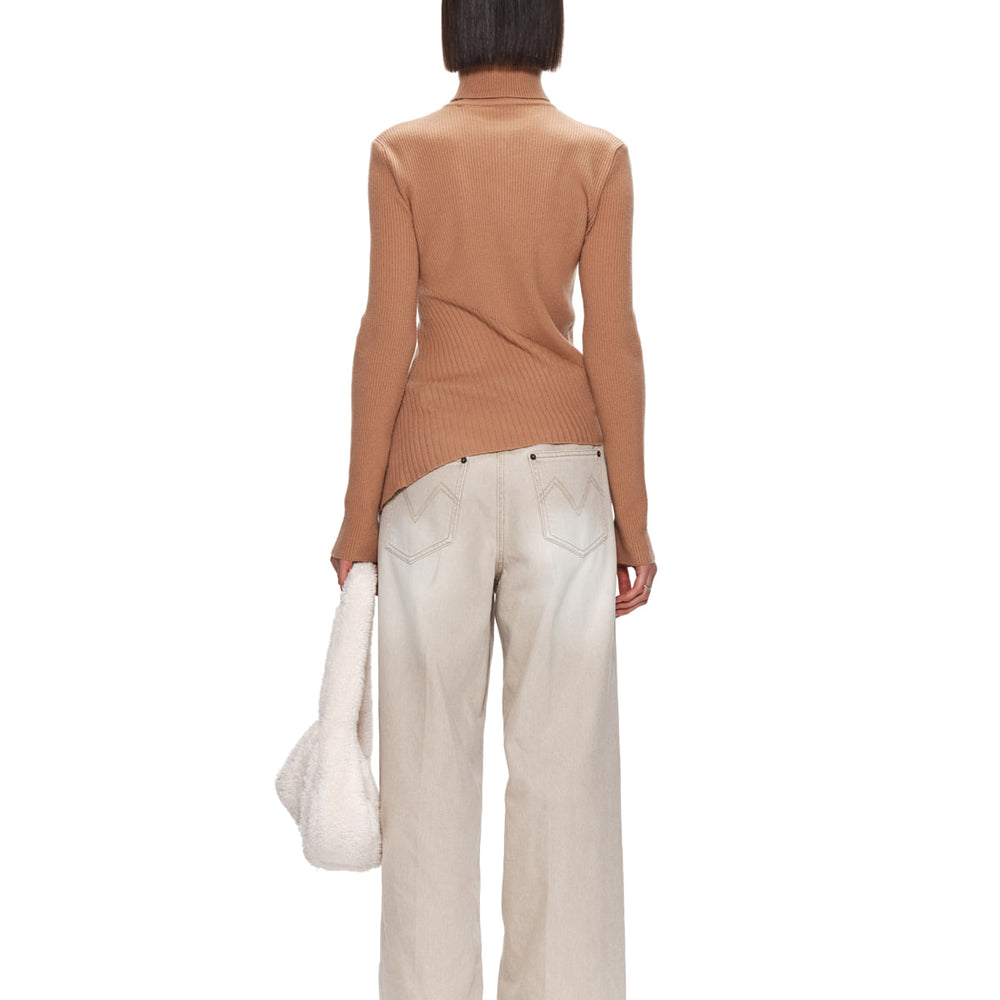 
                  
                    MATIN KIM TURTLE NECK UNBALANCE KNIT PULLOVER IN BEIGE
                  
                