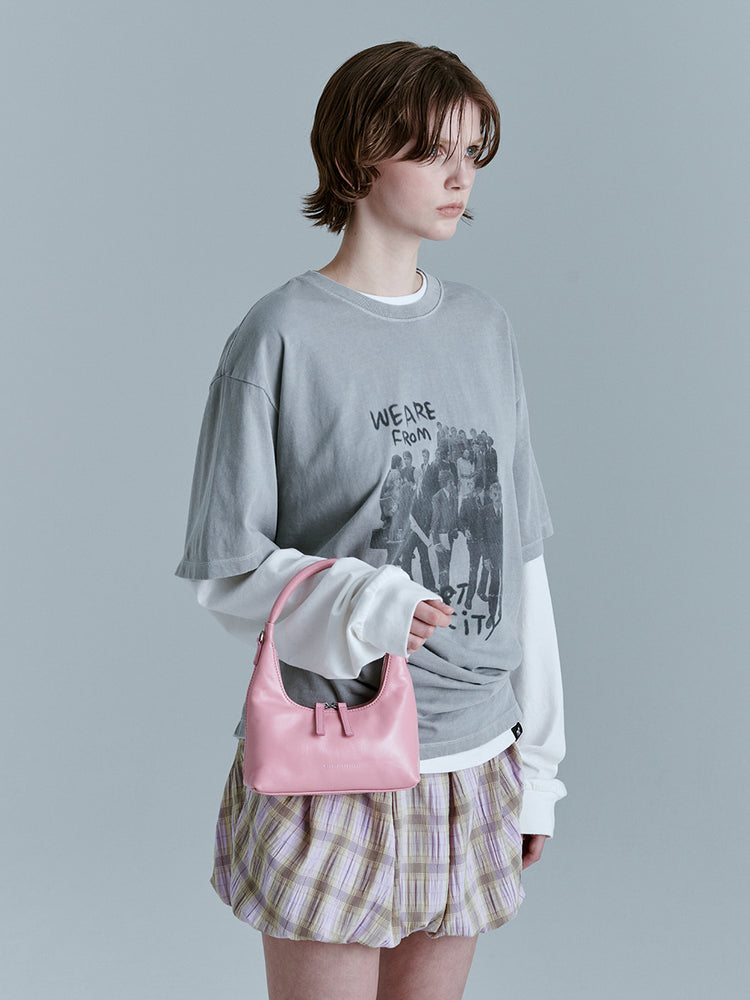 
                  
                    MARGESHERWOOD HOBO MINI+STRAP_candy pink glossy plain
                  
                