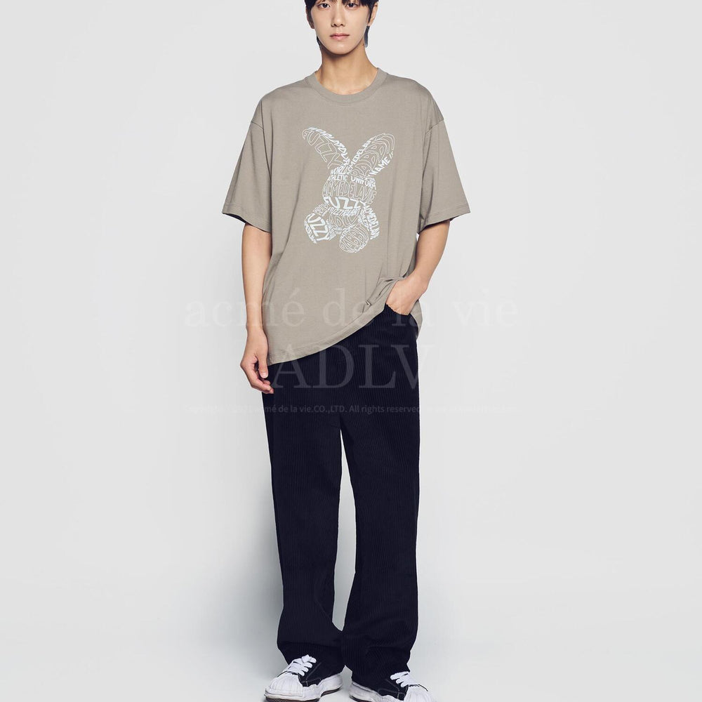 
                  
                    ADLV LETTERING RABBIT SHORT SLEEVE T-SHIRT LIGHT COCOA
                  
                